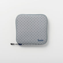 画像をギャラリービューアに読み込む, Suriv <グレー>まるごと洗えるマスクケース(消毒ボトル&ホルダー付)